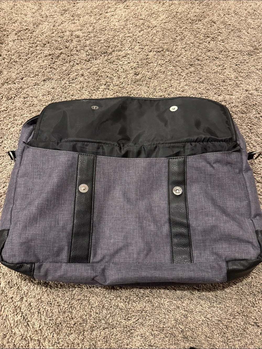 Men’s Gray Laptop Briefcase - Black Trim